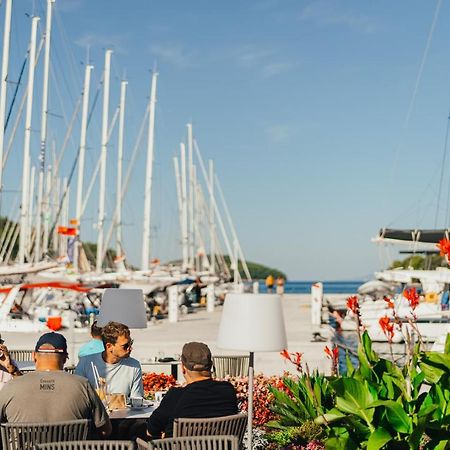 Apartments Vala Vela Luka Zewnętrze zdjęcie