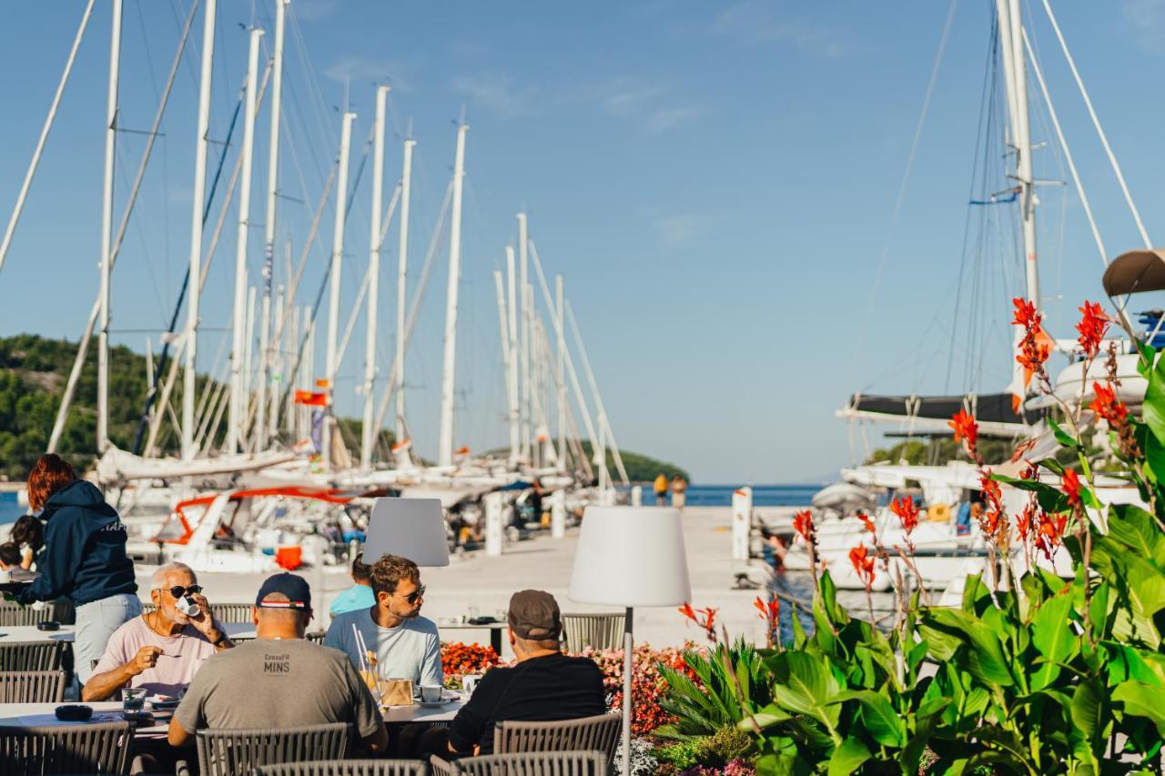 Apartments Vala Vela Luka Zewnętrze zdjęcie
