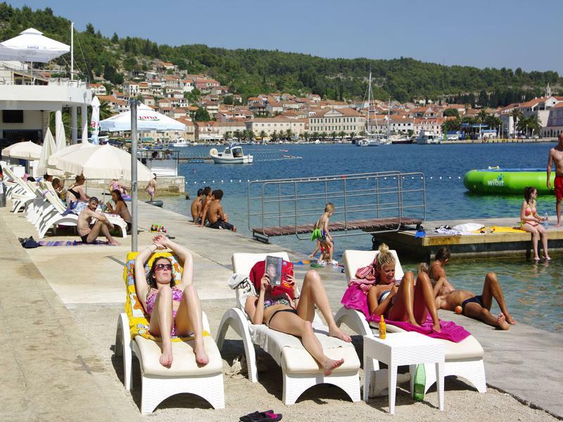 Apartments Vala Vela Luka Zewnętrze zdjęcie